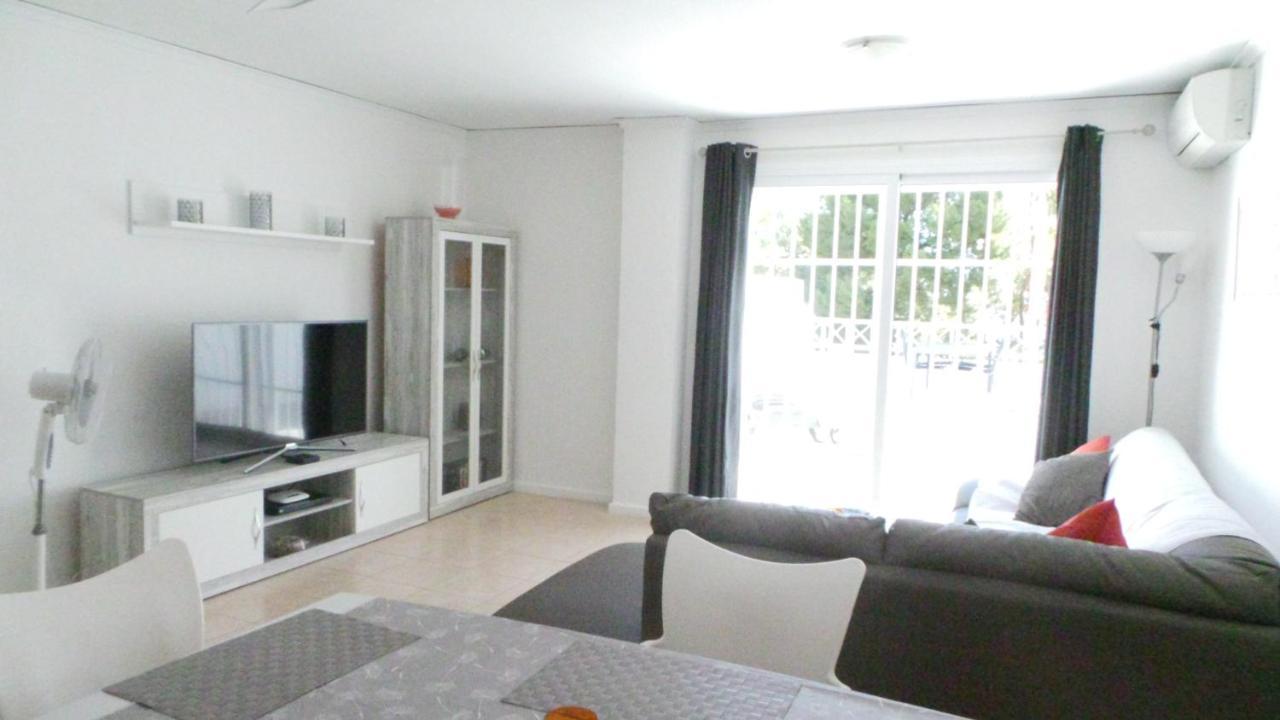 Immaculate And Modern 1 Bedroomed Apartment Denia Exterior photo